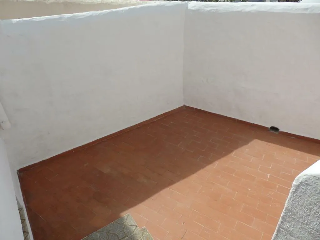 Las Canas Luisa Tarifa 0*,